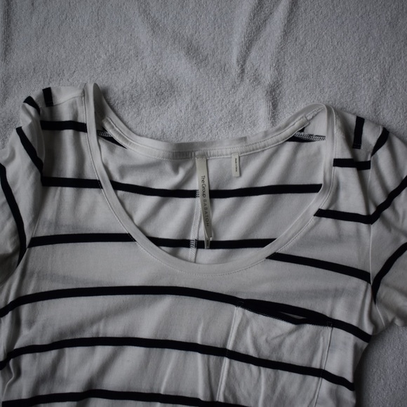 Aritzia Babaton stripped t-shirt - Picture 7 of 8